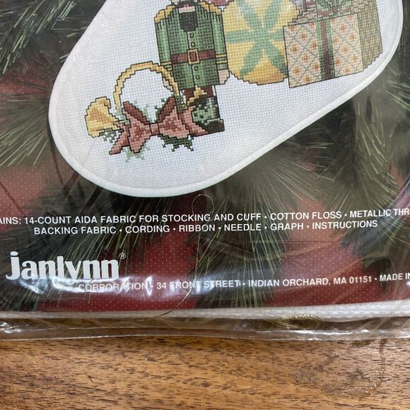 1991 JANLYNN Toys of Yesteryear Christmas Stocking Counted Cross Stitch Kit NEW - Picture 6 of 8
